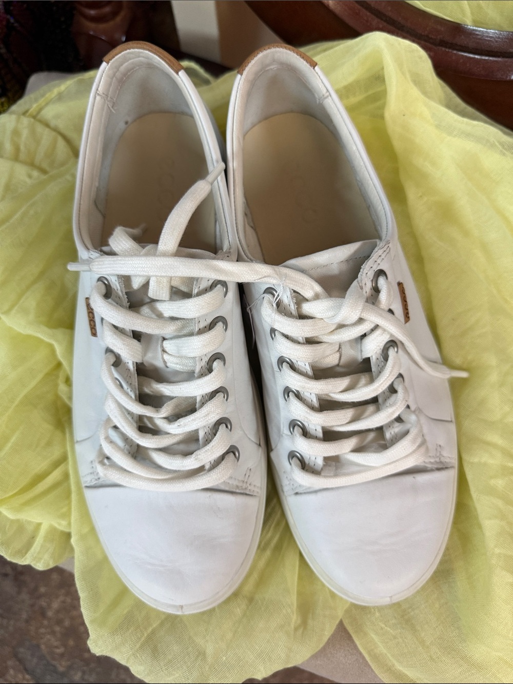 Ecco leather sneakers. Size 8.5.